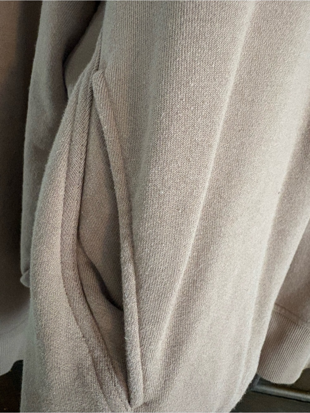Alo Hazy Mock Neck Pullover - Picture 5 of 6